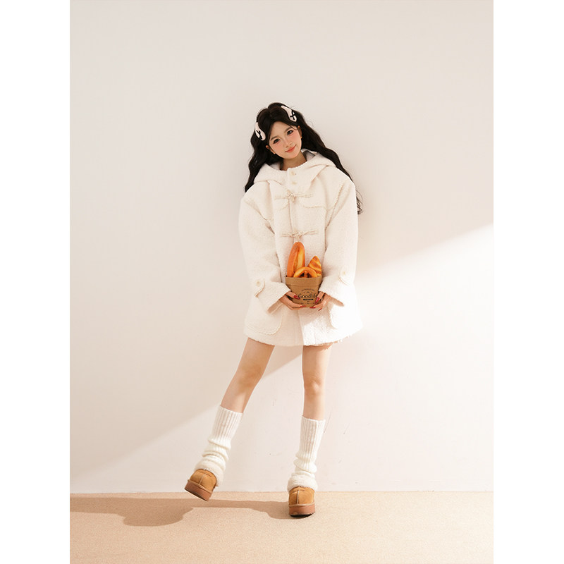 【奶白松糕】韩系少女感冬日保暖新款大衣气质牛角扣连帽外套上衣