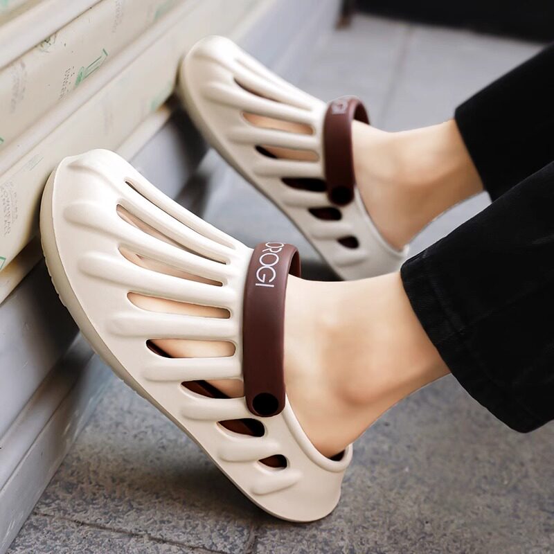 潮牌洞洞鞋男款夏季透气涉水海边沙滩包头拖鞋踩屎感开车软底凉鞋