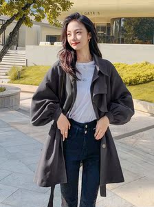灰色风衣女2021年新款春秋小个子英伦风今年流行的高级感短款外套