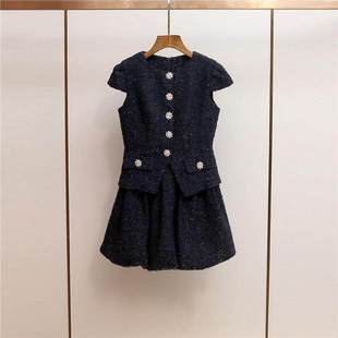 SP家秋冬新款气质名媛风高级细闪镶钻假两件短款粗花呢花苞连衣裙