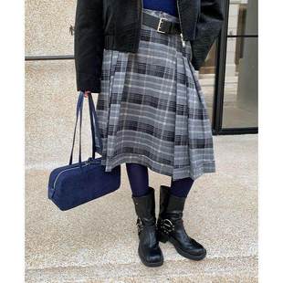 高级感格子半裙女秋冬格纹复古宽松小众百褶裙251299