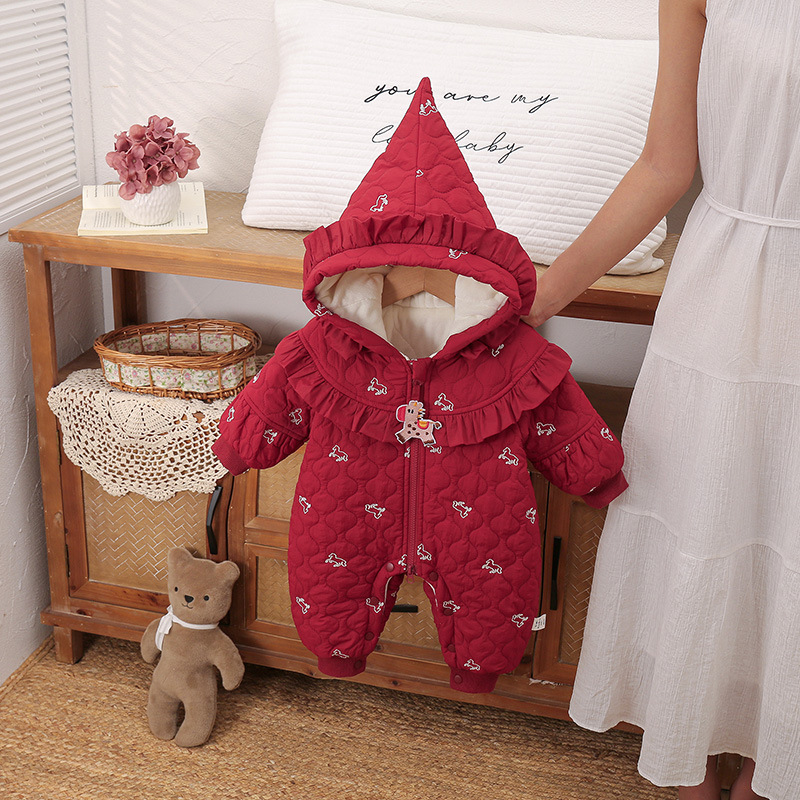 满月婴儿衣服新生儿加绒加厚爬服宝宝冬季连体衣超萌洋气外穿棉衣