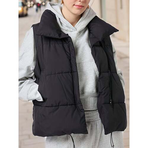 N 63826 Women's oversized quilted puffer vest 女士宽松绗缝棉