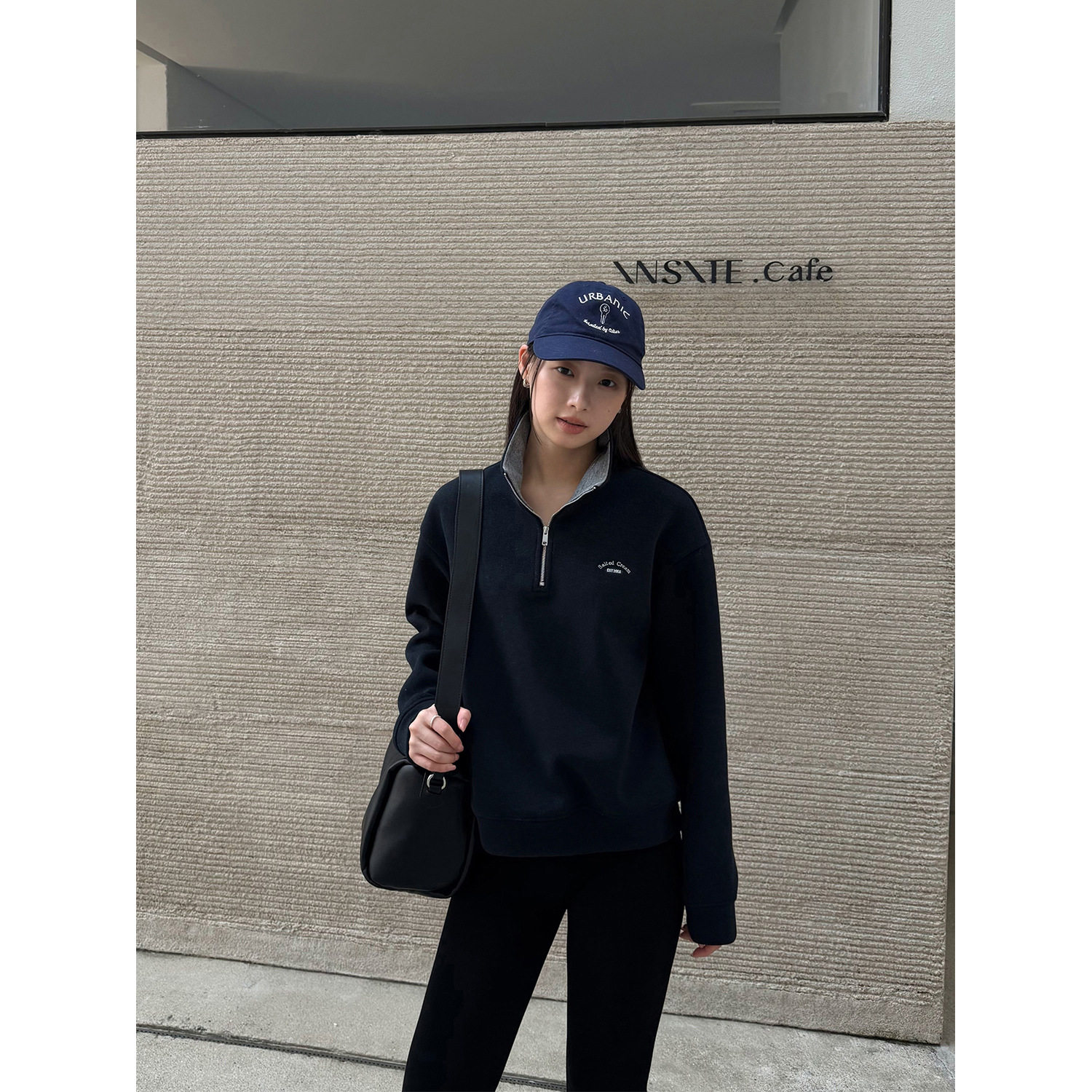 韩迅 首尔松弛感 半拉链立领小刺绣宽松加绒卫衣女2026冬款27720