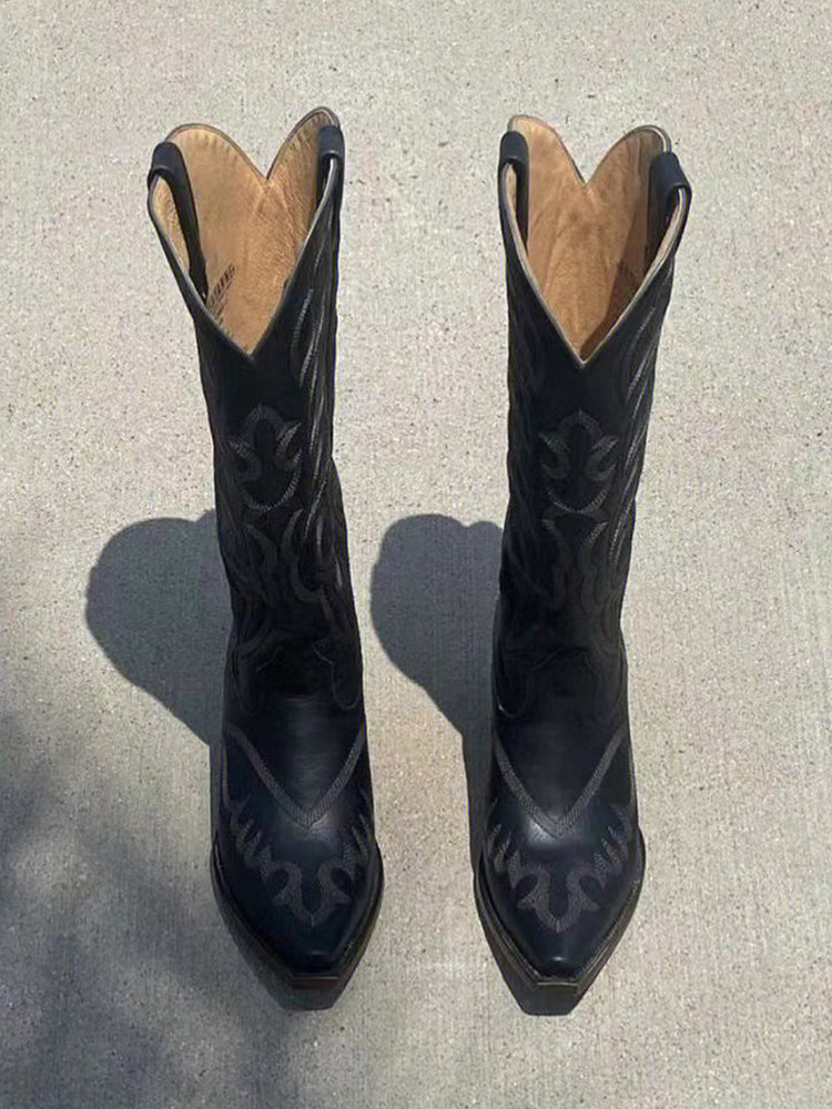 2026 European and American New Style Pointed Toe Embroidered High Boots Retro Large Size Long Boots Height-Increasing Western Cowboy Boots for Women Trendy