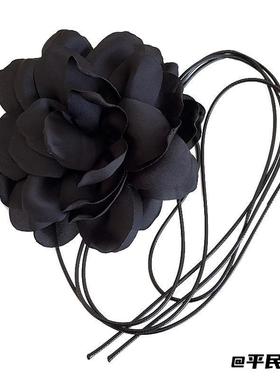 立体缠绕项链黑白色超大颈花颈带