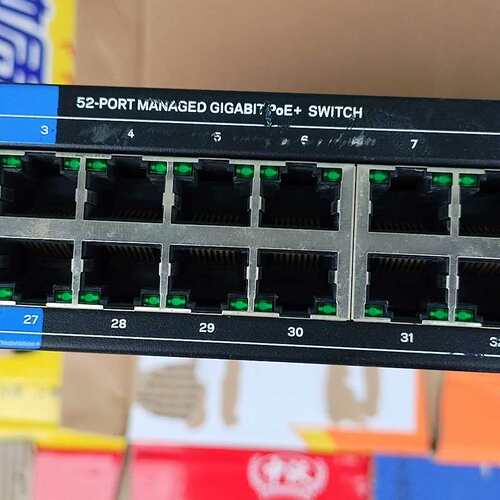议价LINKSYS LGS552P 48口，一台，上边有行可维修