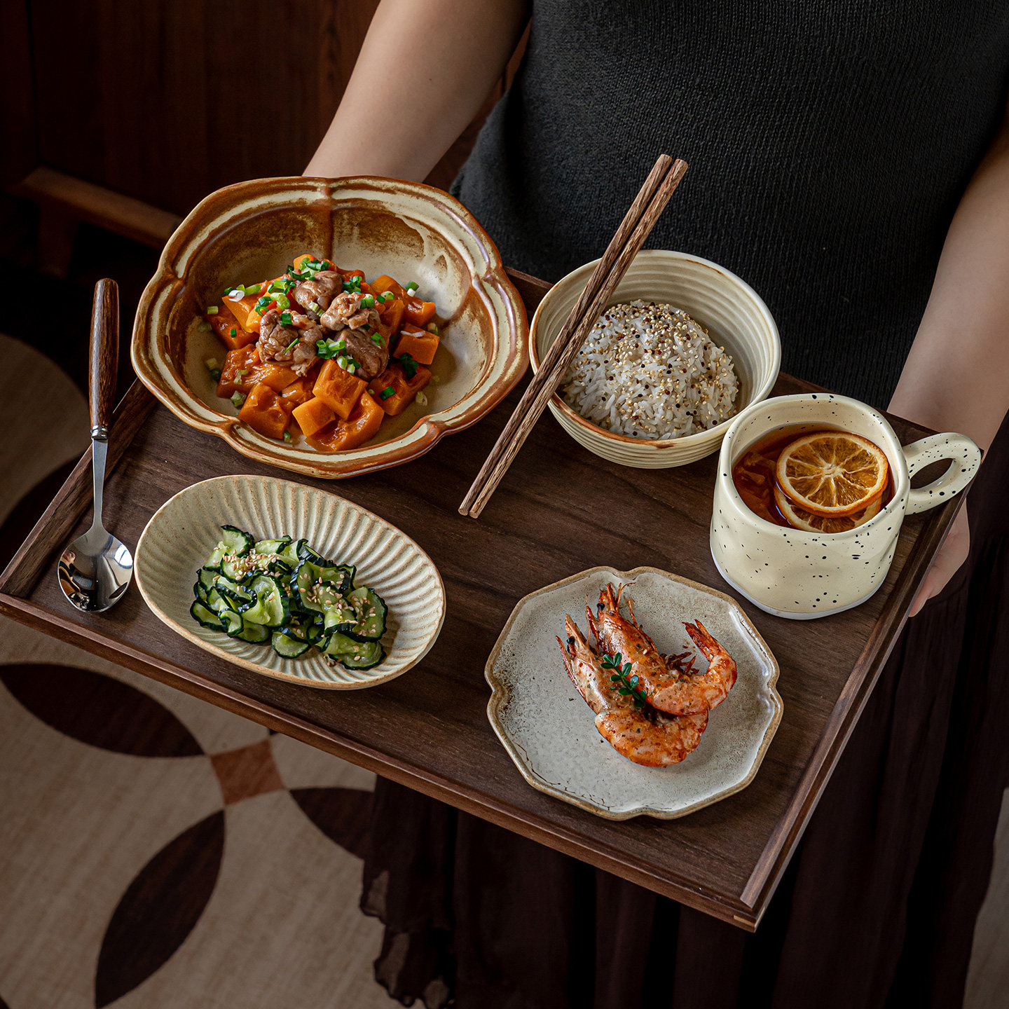 吉田成器陶瓷碗盘饭碗菜盘水杯图片