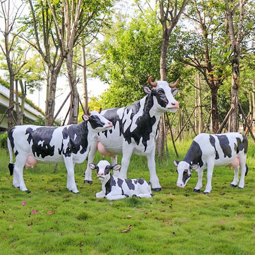 户外农场玻璃钢仿真奶牛雕塑草坪黄水牛西门塔尔安格斯牛模型摆件