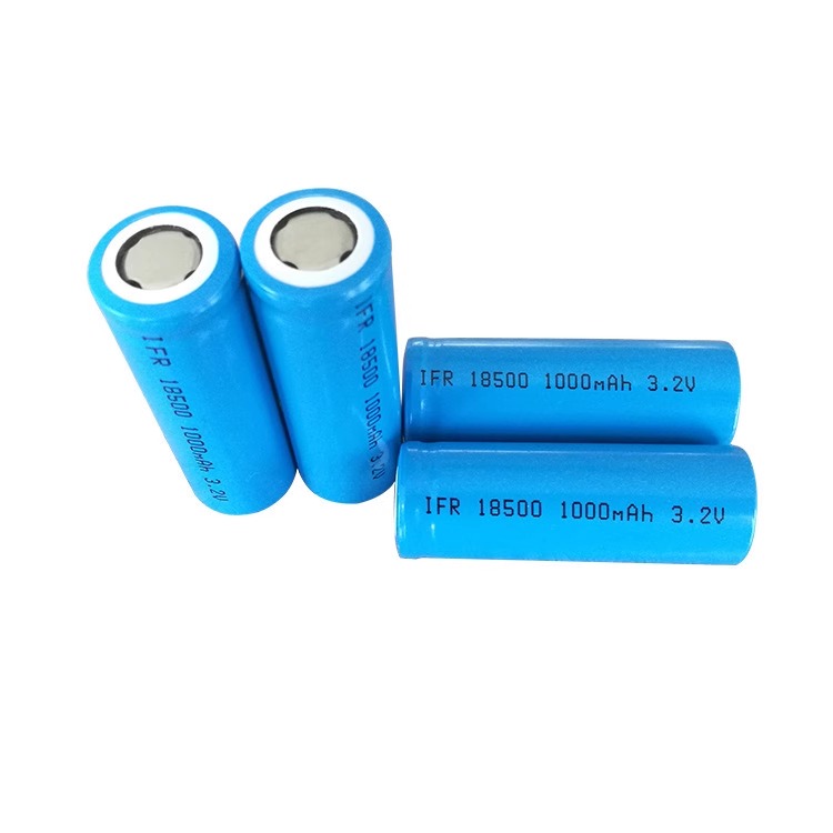 18500锂电池3.2v800mah900mah磷酸铁锂剃须刀草坪灯灯具电池