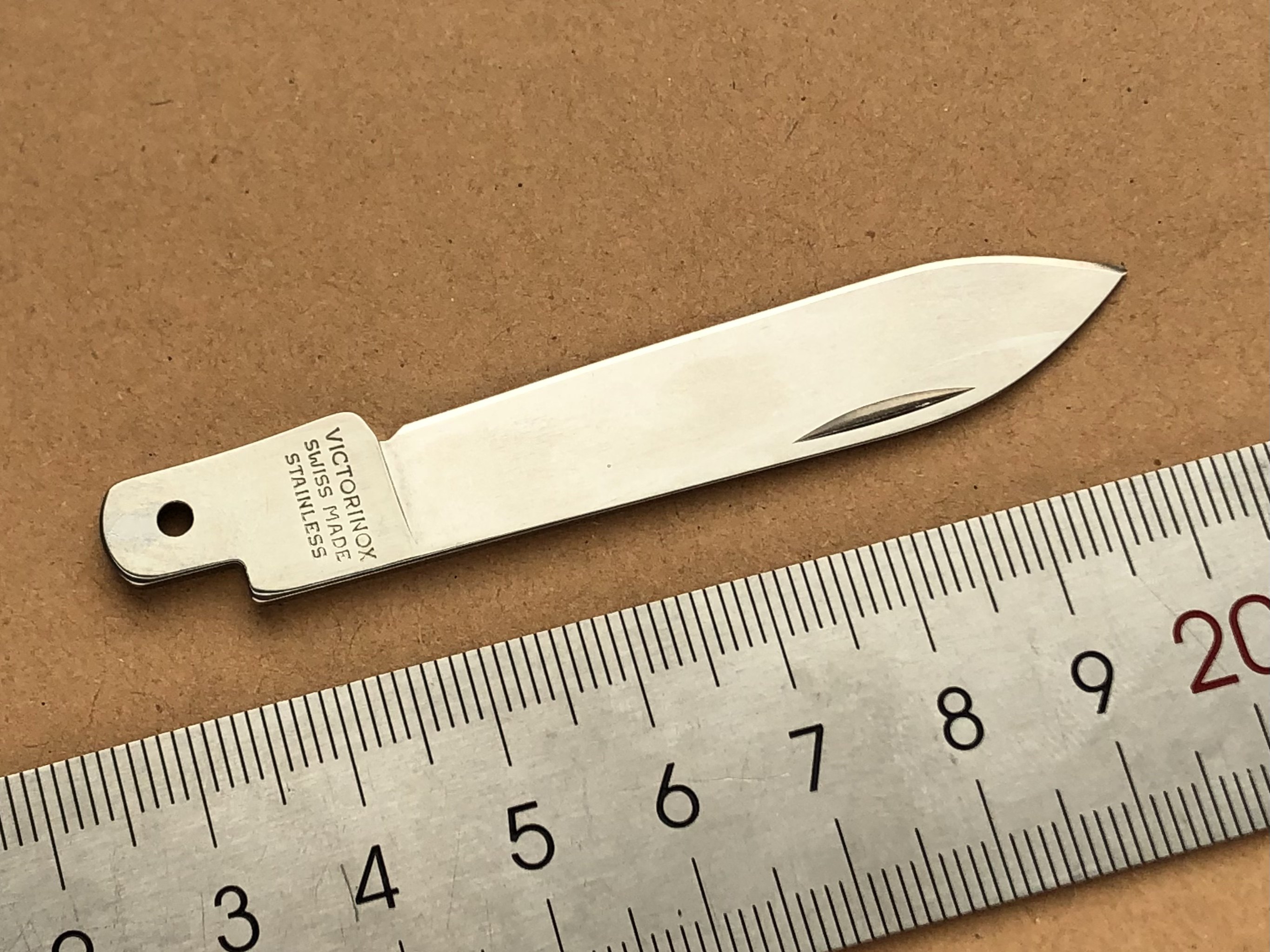 84mm瑞士军刀0.2503新兵0.2303拳王小修补匠原装正品主刀小刀