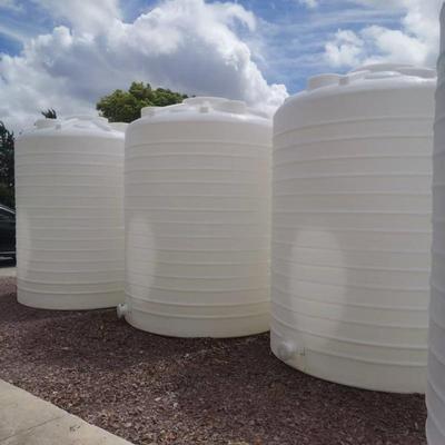 10T立式水塔塑料储罐不易磨酸碱全新料10000升食品级白色塑料桶