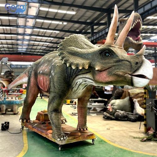 白垩纪三角龙硅胶软皮仿真模型户外景观园林大型动态恐龙制造厂家