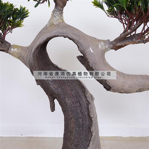 迎客松玻璃钢假树摆件仿真罗汉松商场装饰假松树造型水泥美人松