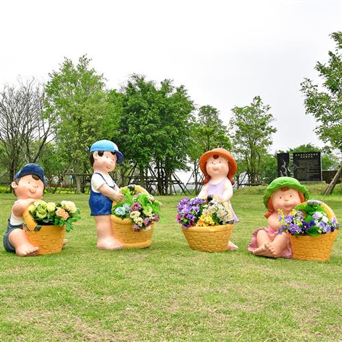 户外卡通兔子雕塑仿真动物花缸摆件幼儿园玻璃钢园林小品草坪装饰