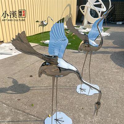 现货不锈钢仙鹤雕塑镜面草坪水池园林景观装饰抽象白鹭火烈鸟摆件