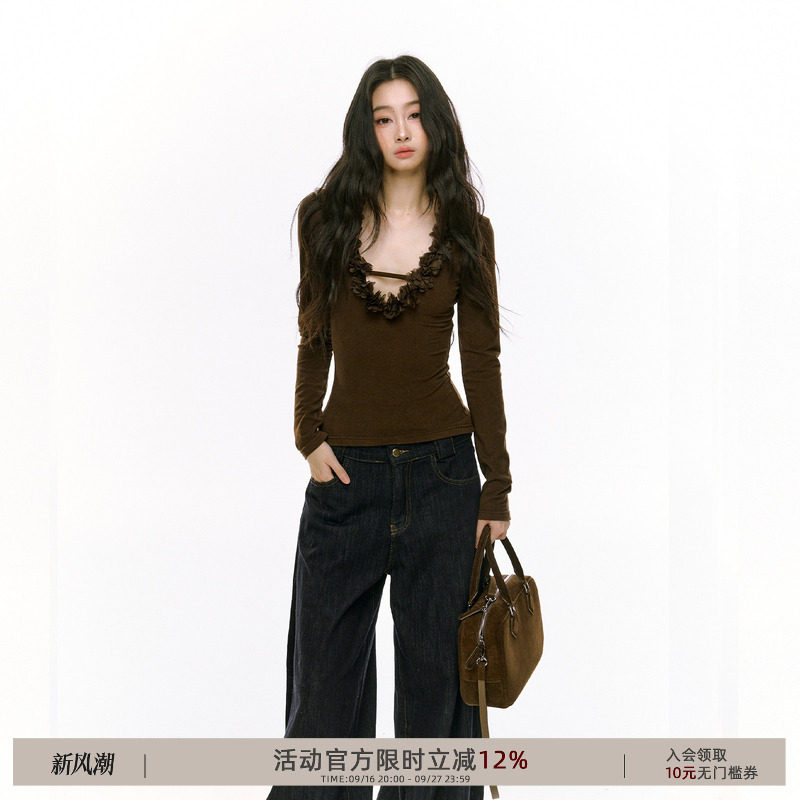 长袖花朵女款2024秋冬新品