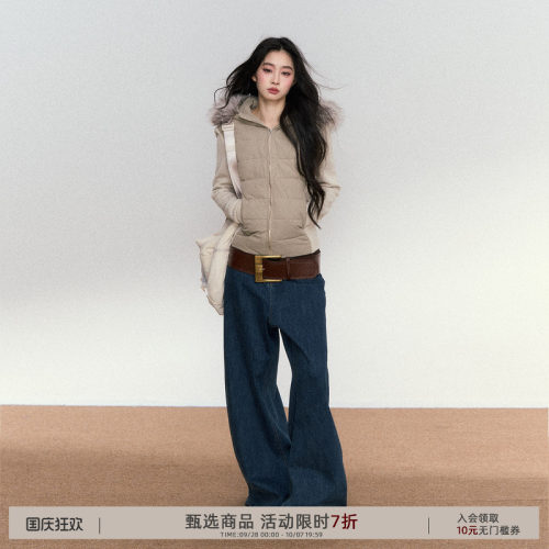RedBling 原创设计秋冬新款收腰显瘦毛领连帽短款棉服排骨外套女