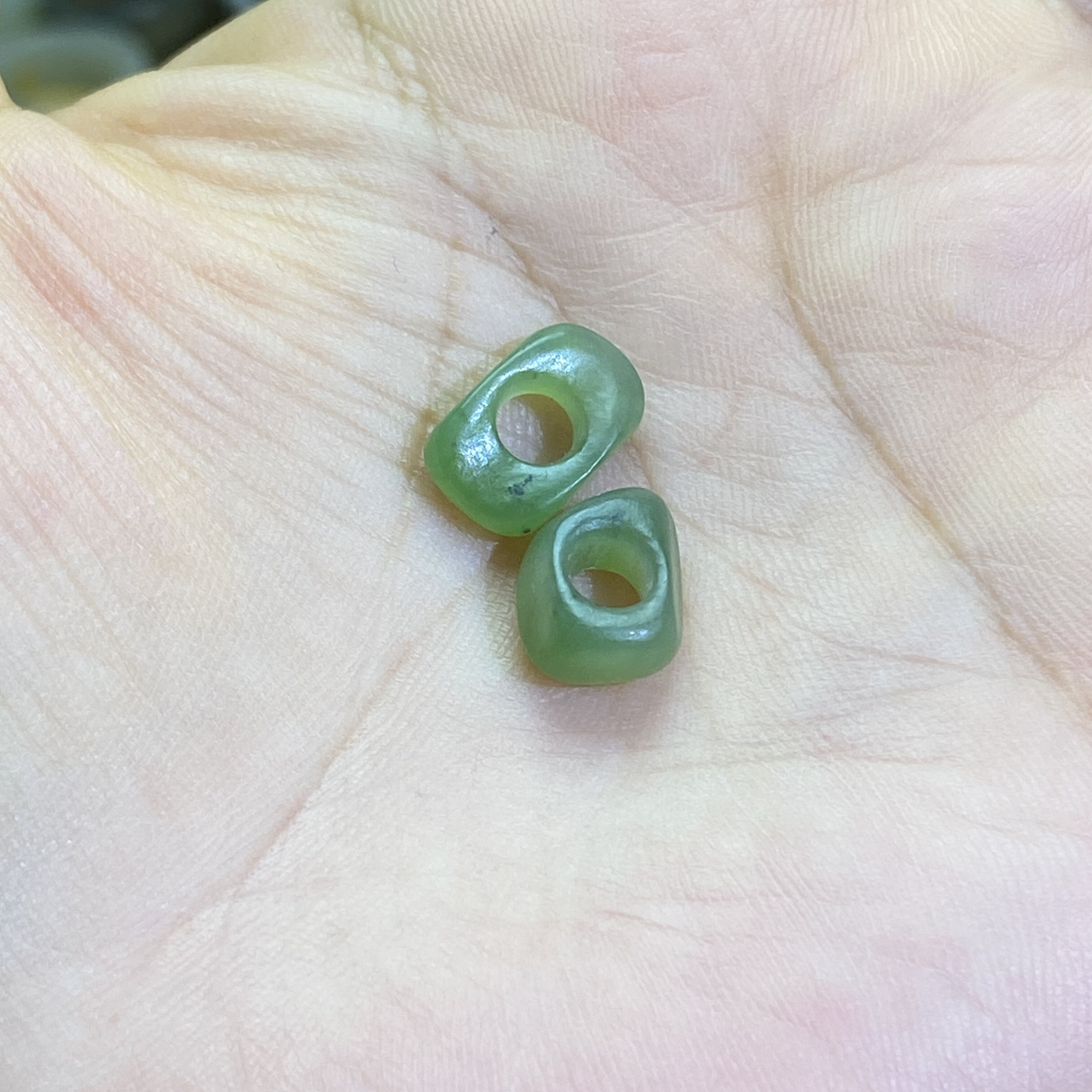 和田玉碧玉2颗随型扣子配饰老光工艺古风手编绳手链手串配珠