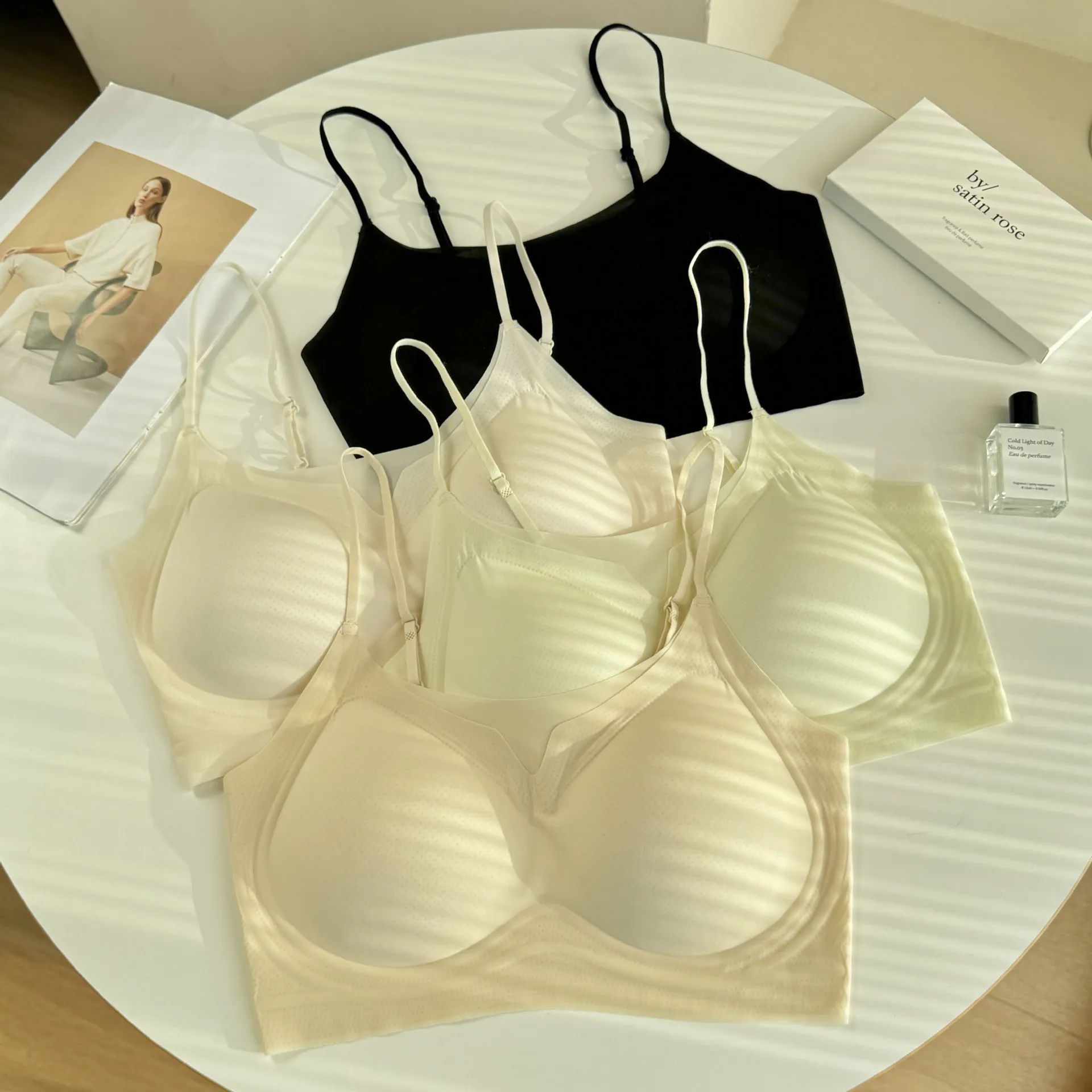 2024新款超薄果冻固定杯美背薄款聚拢内衣小胸显大收副乳文胸女