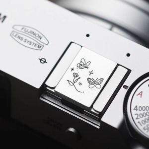 适用富士GFX100S/XT50/X100VI/XT5/XT4/XT30/xm5热靴快门按钮键帽