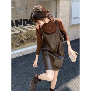 大码 美拉德咖色pu皮背带连衣裙女早秋韩系穿搭独绝美吊带裙套装