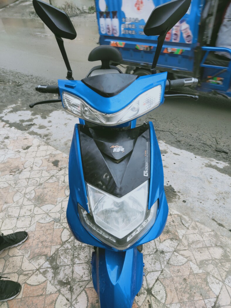 小迅鹰三代配件尚羚迅鹰三代电动车新蕾雷鹰电动车雷摩托车配