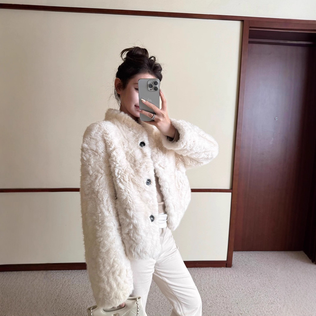 Xzichic小托自然卷仿小湖羊环保皮草外套女冬新毛绒衣女皮毛一体