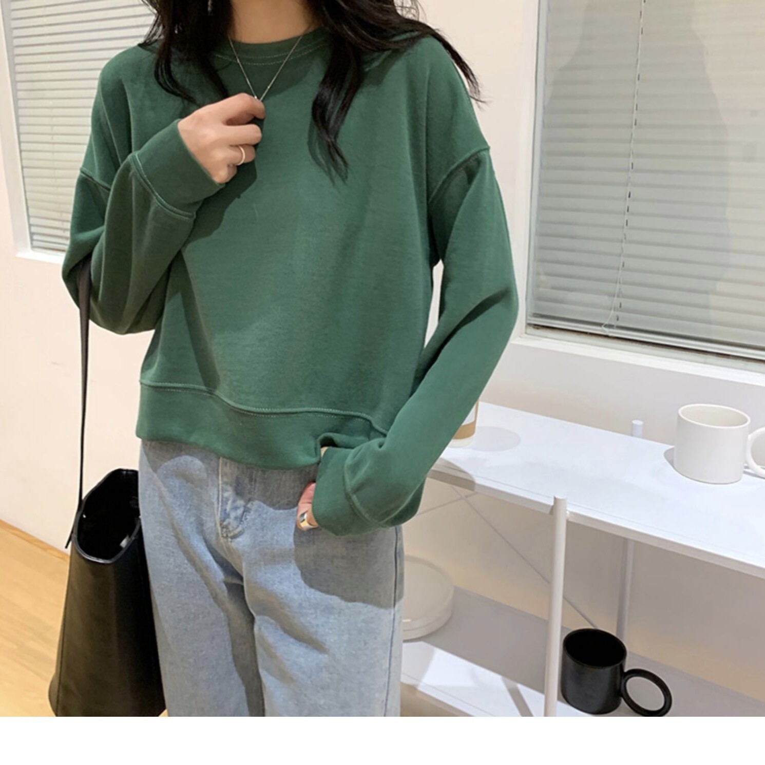 短版圆领绿色纯色气质卫衣女宽松小个子显高显瘦休闲长袖外套上衣
