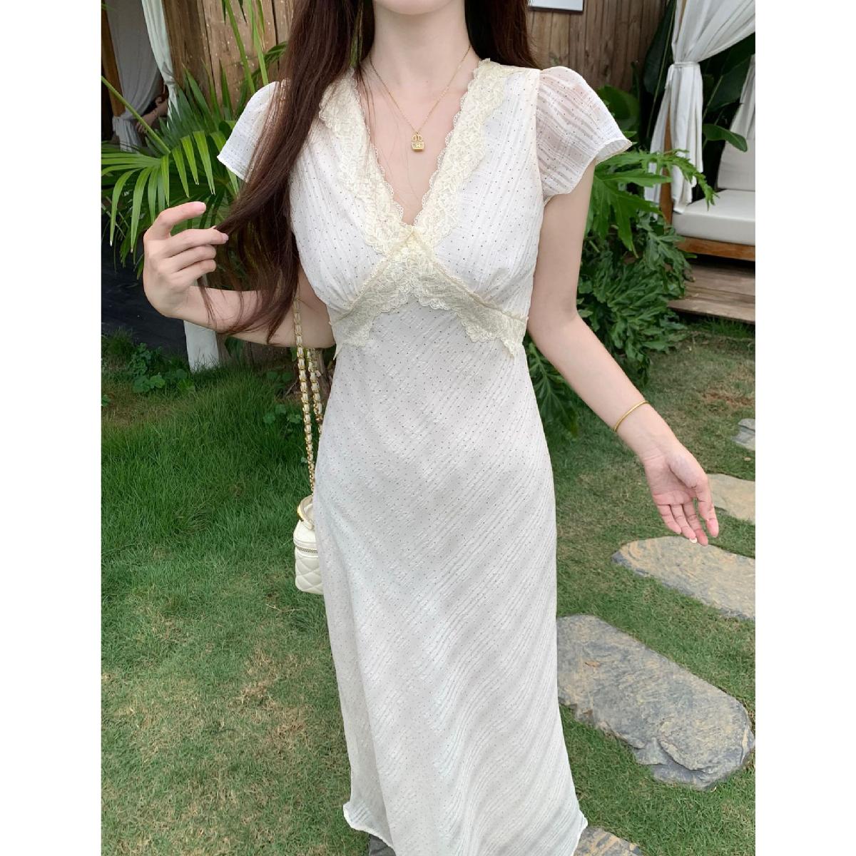大码夏季云纱气质温婉波点提花绑带V领蕾丝长裙连衣裙女