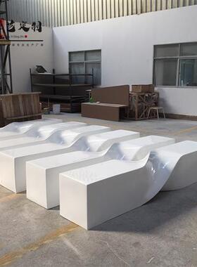 定制商场休闲座椅玻璃钢白色麻花椅创意户外公共区等候椅休息长凳