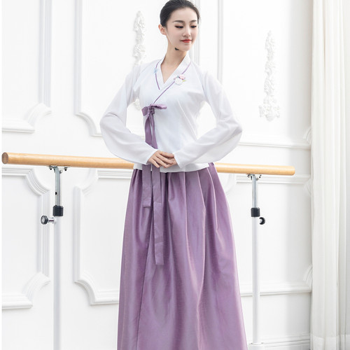 朝鲜舞蹈服装课堂练习服
