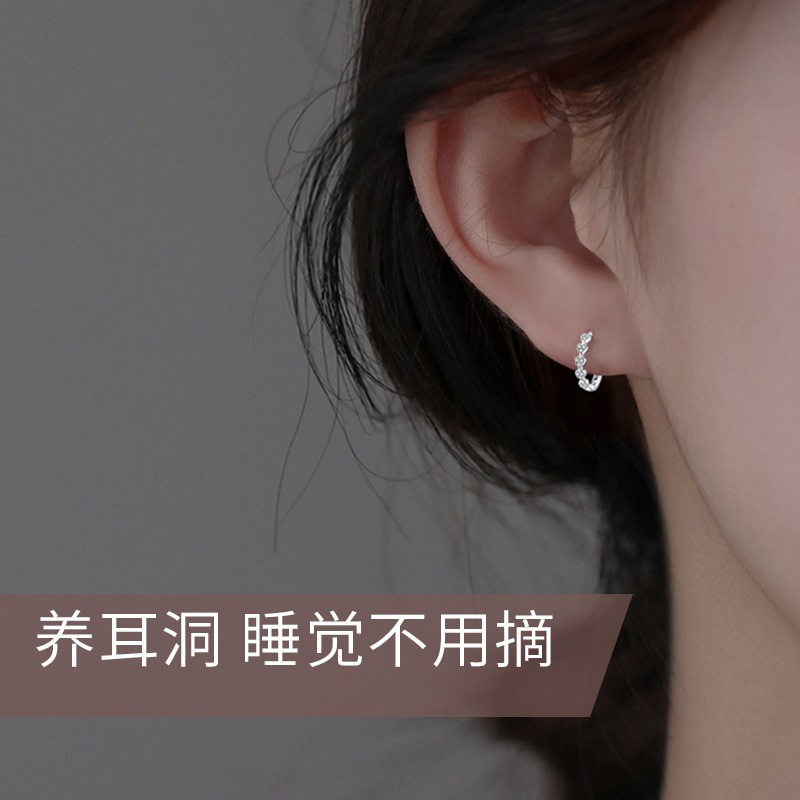 爱心耳扣女简约锆石心形耳环轻奢气质小众设计圈圈耳圈睡觉不用摘