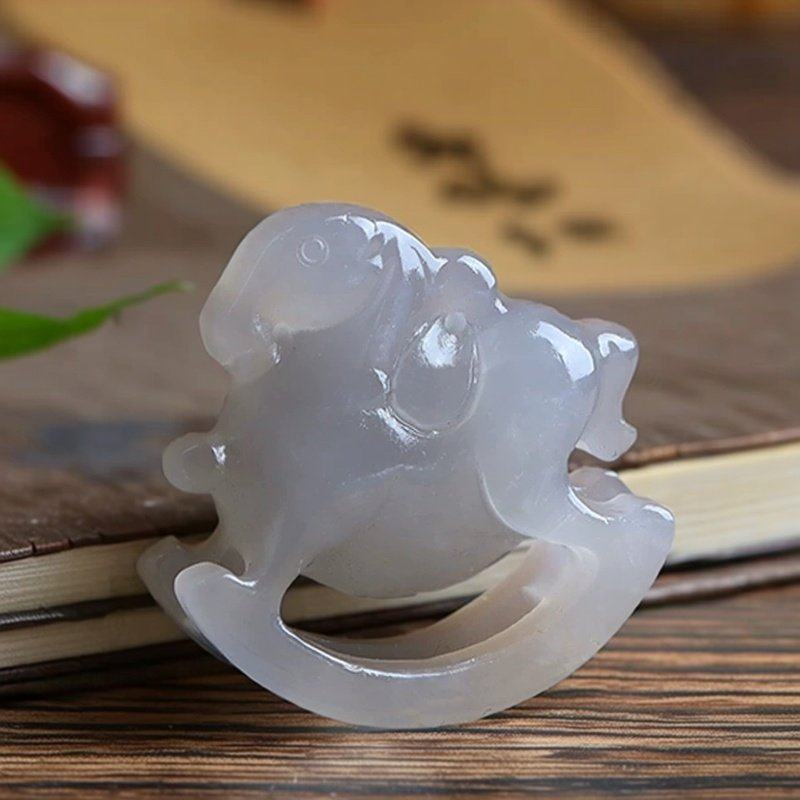 新疆和田玉生肖马吊坠马到成功挂件包包坠钥匙扣摇摇马玉项坠男女