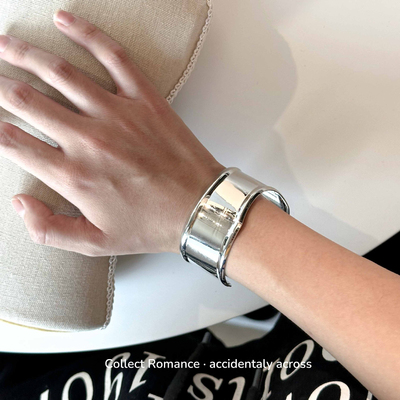 新款简约首饰银色时尚光面手环不规则几何夸张设计感拉丝手镯