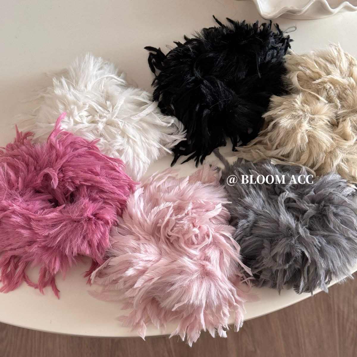 超仙氛围感羽毛发圈韩系少女ins风低马尾扎发头绳玫红色毛毛发饰