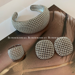 张悦儿同款镂空圆珠手镯女欧美轻奢小众设计高级感简约耳环戒指