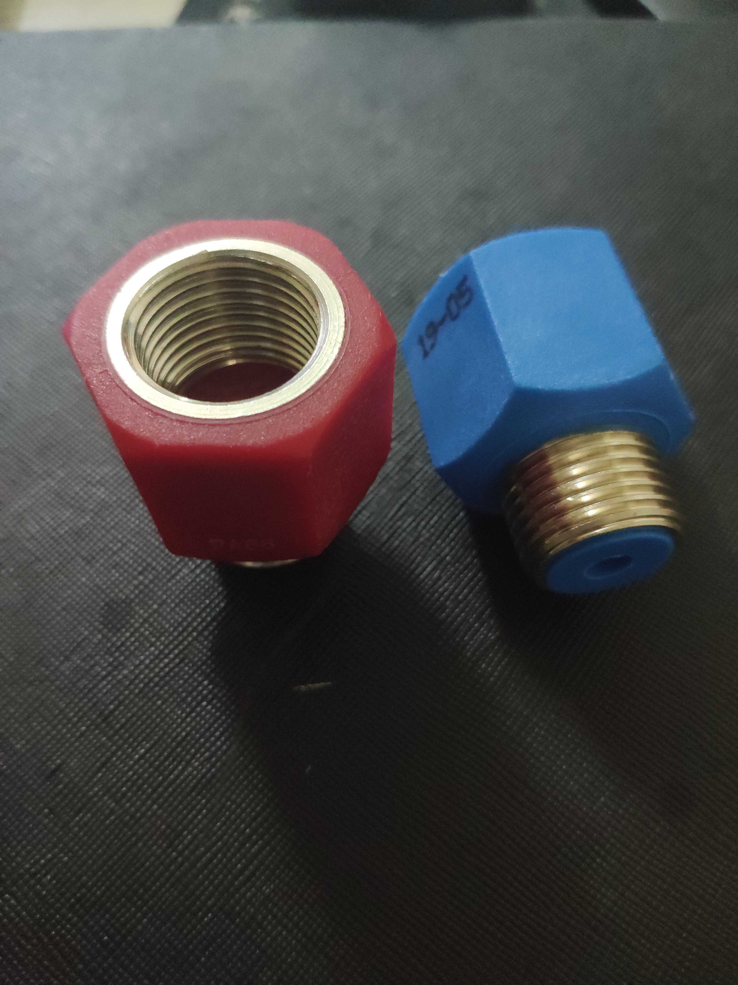 适用于阿诗丹顿/布克/派德电热水器微型防电墙红色蓝色螺母连接头