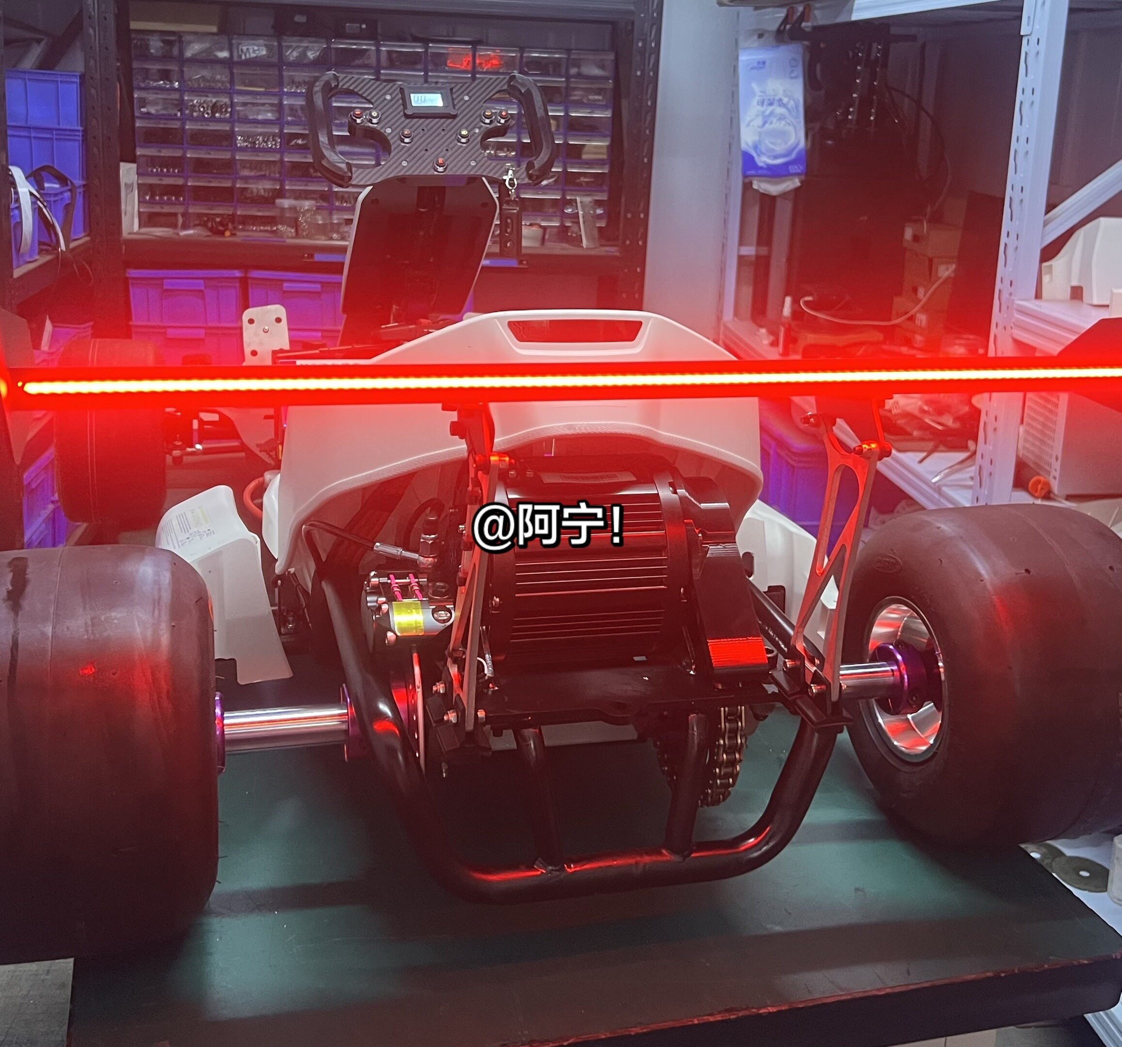 Heavily modified electric go-kart, mid-mounted motor, No. 9 go-kart Pro, mini racing, drifting, big toy