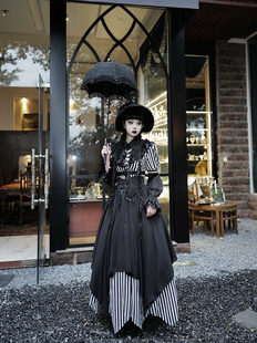 【定金展示】星期三亚当斯庄园哥特口水巾衬衫条纹外套条纹半裙