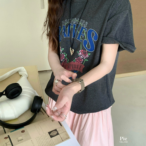 PIE玫瑰花字母印花翻边短袖T恤女2025夏新款韩版圆领宽松显瘦上衣