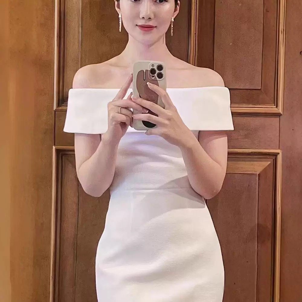 法式白色一字肩中长款宴会年会生日派对订婚领证晚礼服连衣裙
