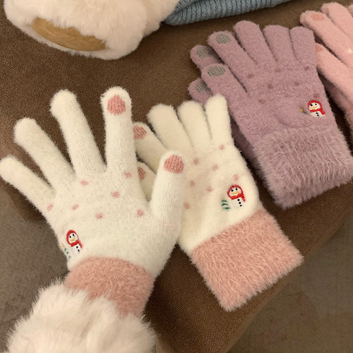 新款加绒加厚保暖雪人刺绣可触屏手套中大童女士冬季针织防寒