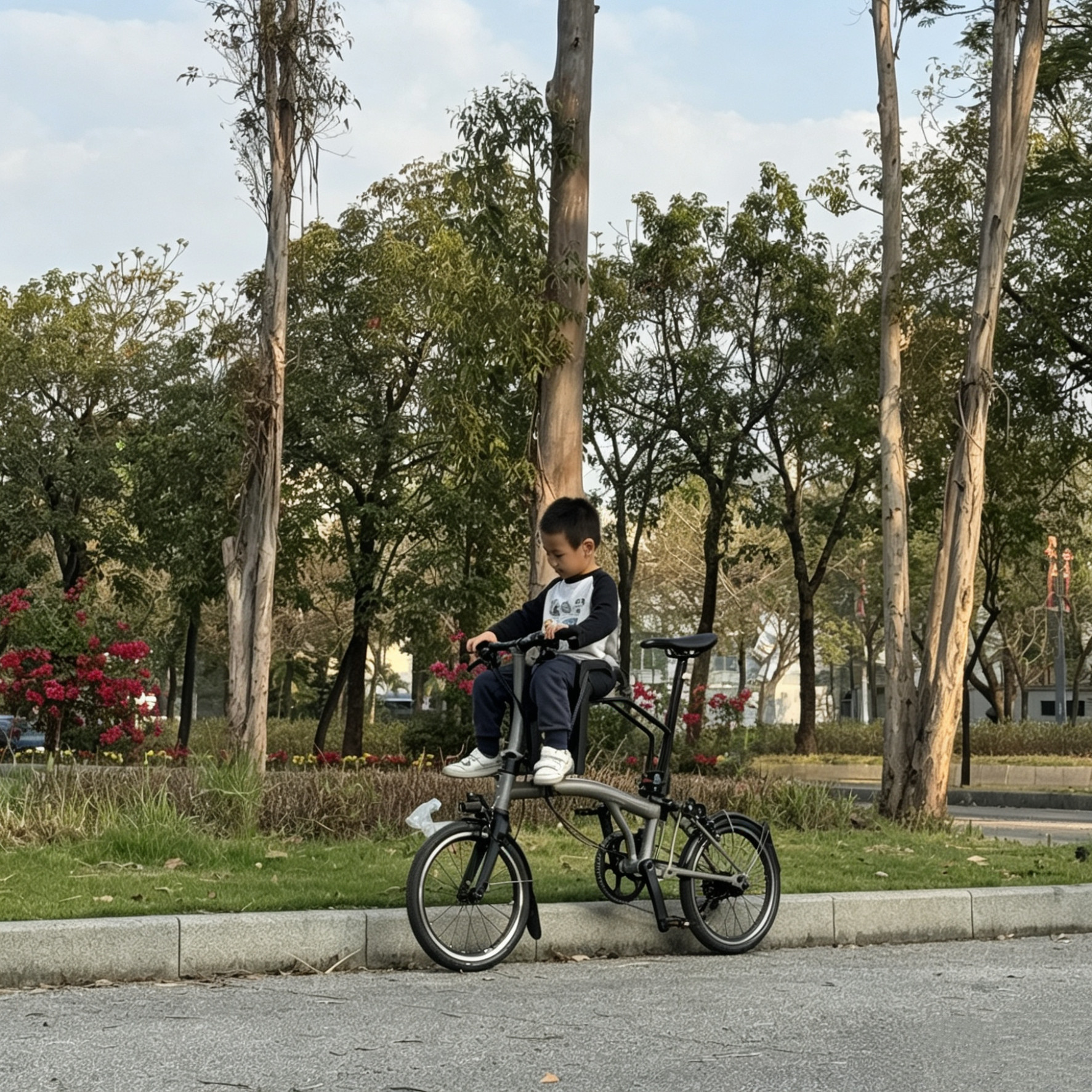 适用BROMPTON小布折叠自行车儿童安全前置座椅宝宝小孩坐椅快拆
