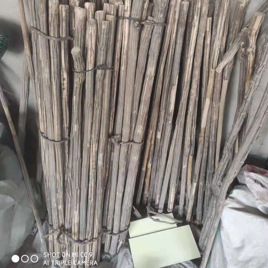 六道木原木棍六道木原木武术棍防身短棍鞭杆太极棍手把件木材文玩
