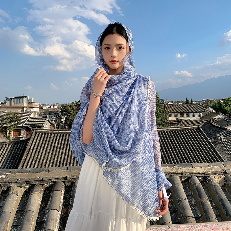 民族风围巾女薄款防晒头巾云南披肩外搭丝巾三亚海边沙滩纱巾披风