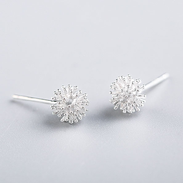 Female dandelion Stud Earring 100% 925 Sterling Silver - 实物图
