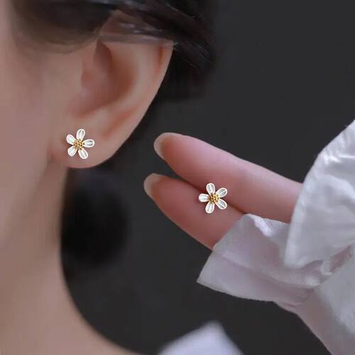 Sterling Silver Flower Simple Stud Earrings For Women
