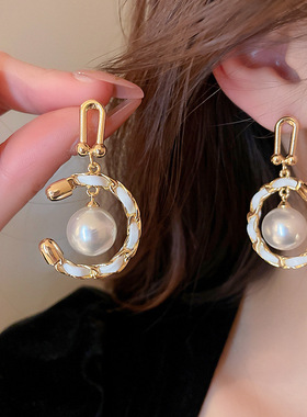 2023 New Arrival  Simulated-pearl Leather Letter Geometric