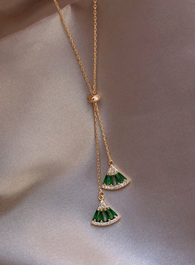 New Fashion 14K Real Gold Emerald Sector Crystal Chain Penda